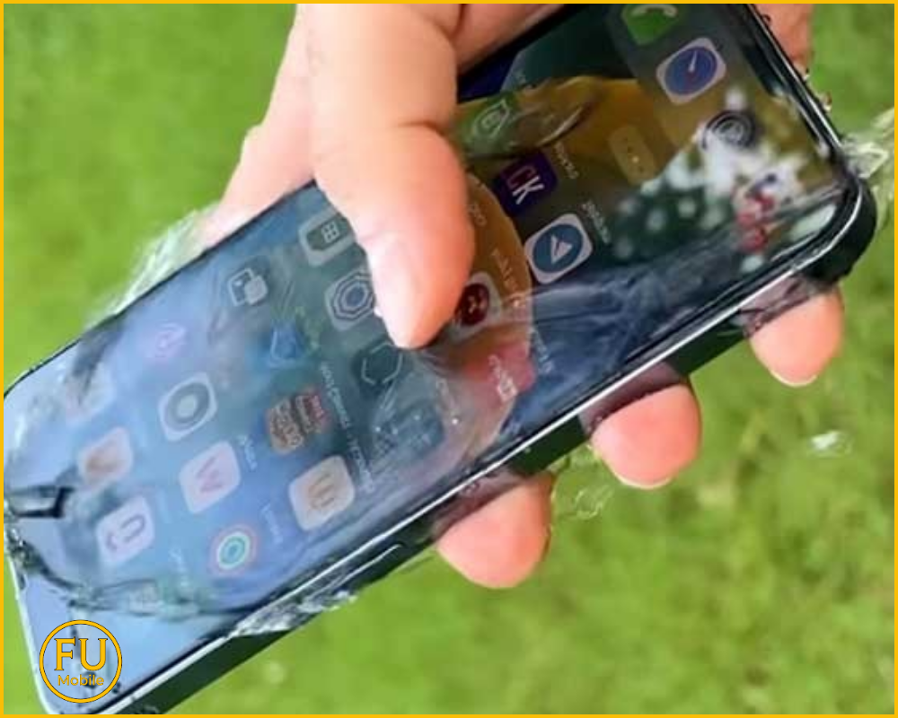 Hạn chế tiếp xúc nước trong vài ngày đầu ép kính