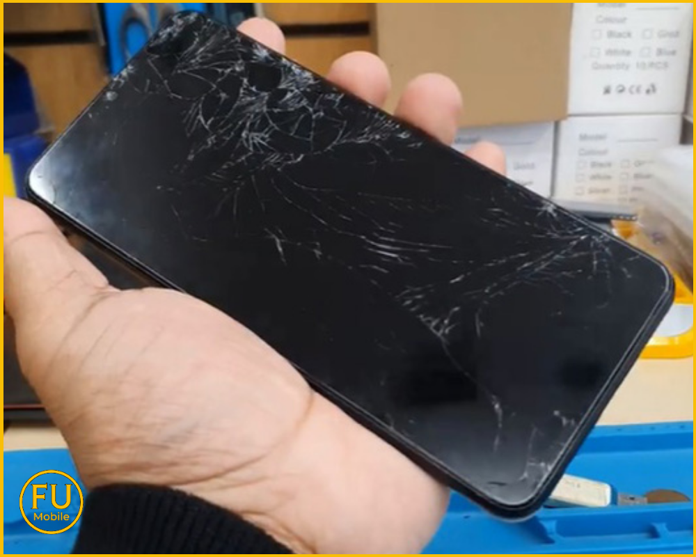 Hình ảnh minh họa mặt kính Samsung bị vỡ