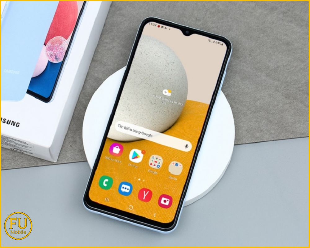 Nên lựa chọn trung tâm uy tín trước khi quyết định ép kính A13