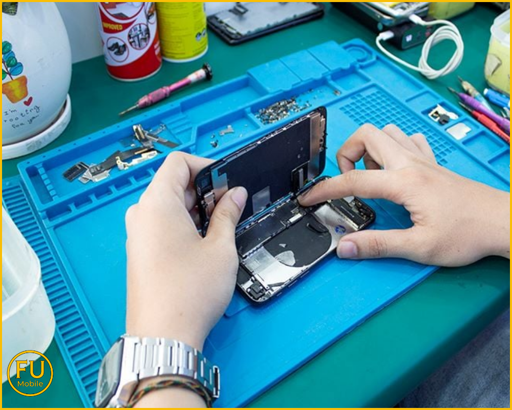 Hãy chọn nơi mà khách hàng có thể quan sát toàn bộ quy trình ép kính