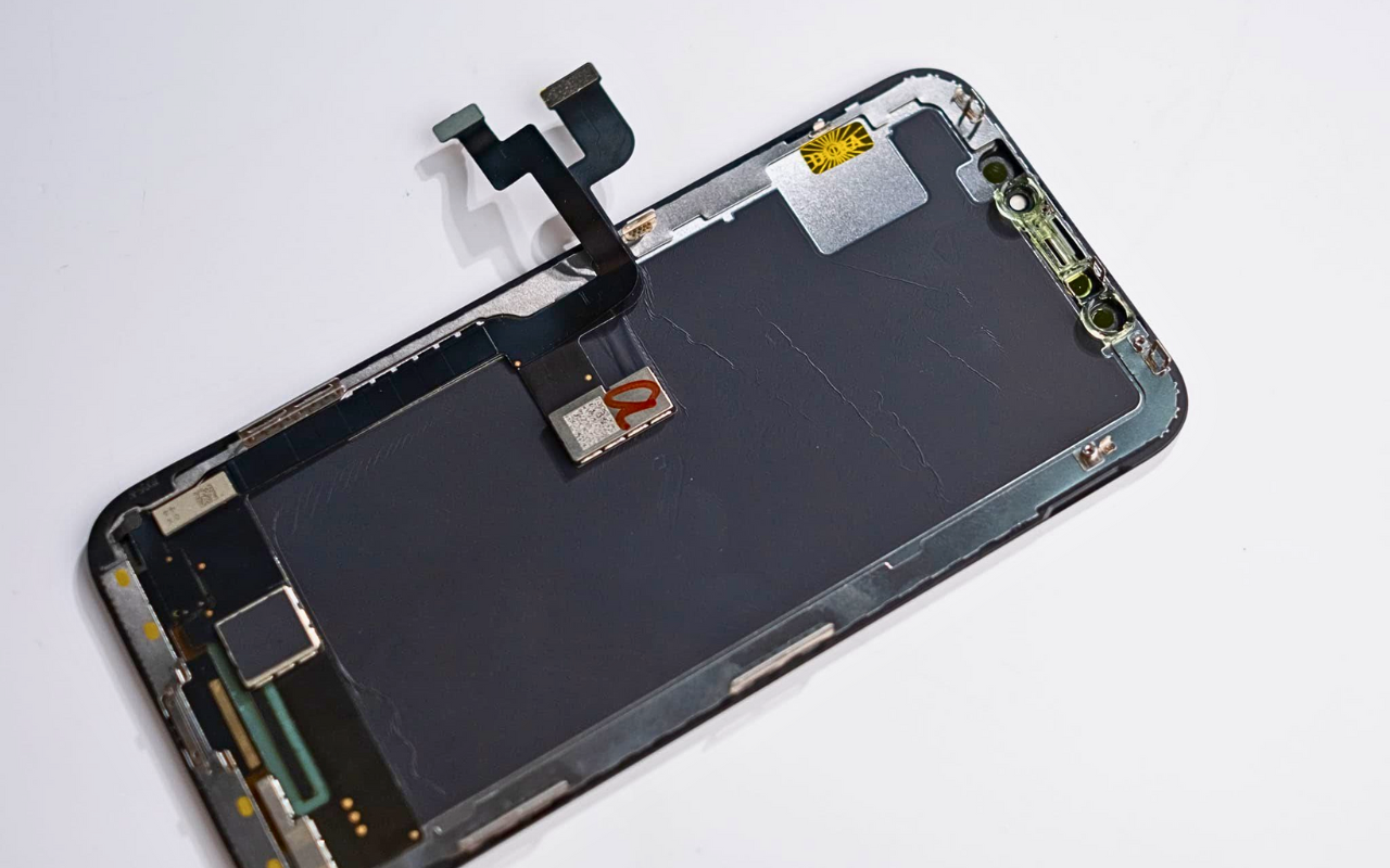 Màn hình iPhone X