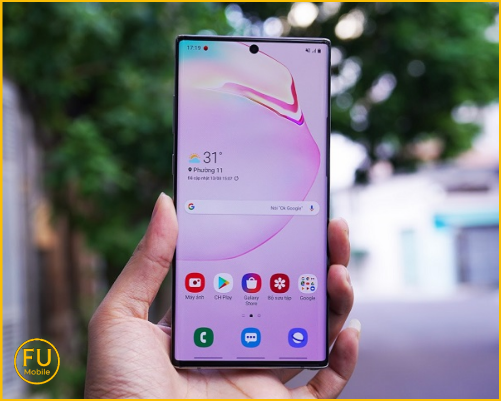 Màn hình Note 10 vẫn hiển thị tốt, cảm ứng mượt và bút S-Pen hoạt động bình thường