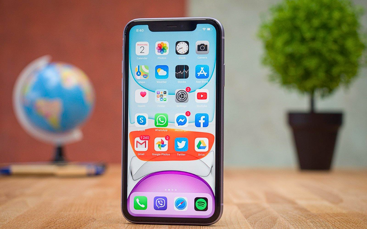 Mặt kính iPhone 11