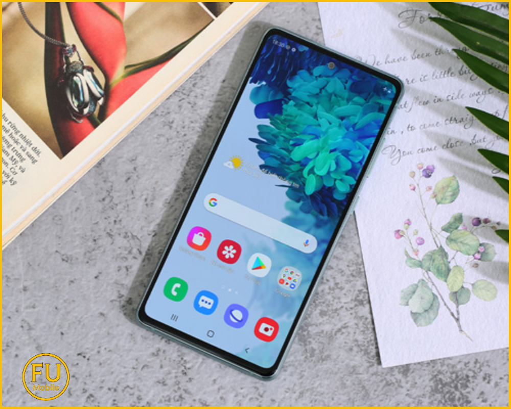 Hãy chọn các trung tâm uy tín có bảo hành và máy ép kính S20 FE hiện đại