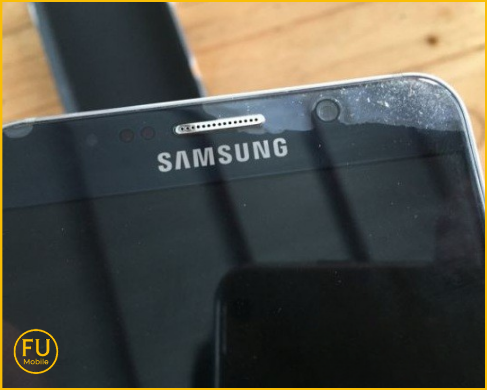 Nguy cơ bong tróc mặt kính do ép kính bị bọt khí