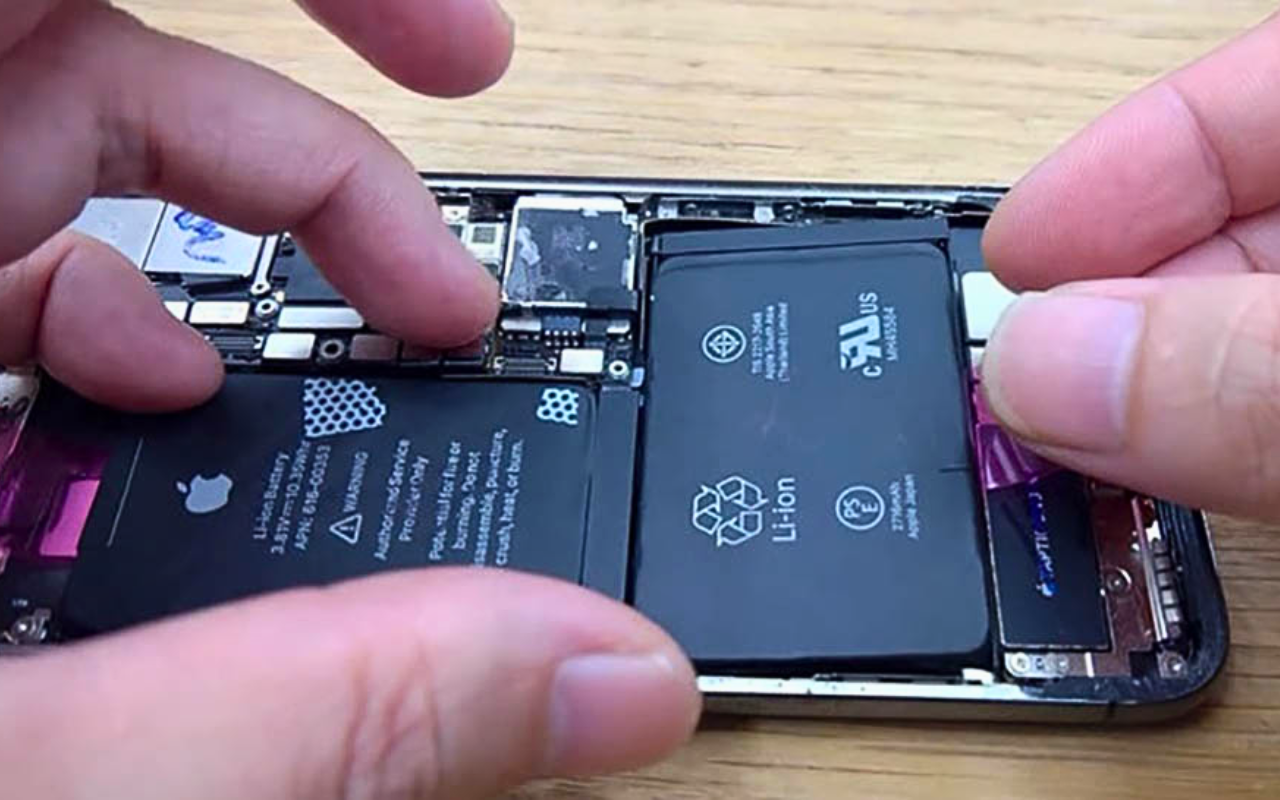 Pin iPhone X