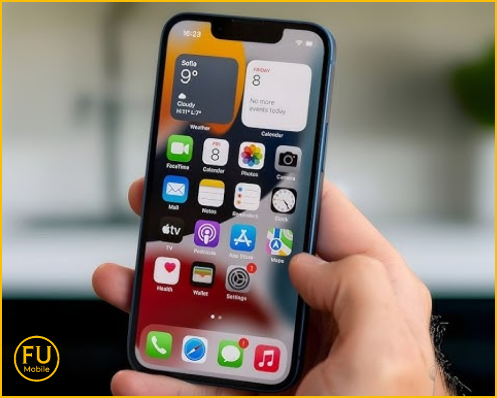 Quan sát và kiểm tra chức năng màn hình iPhone 13 Pro Max