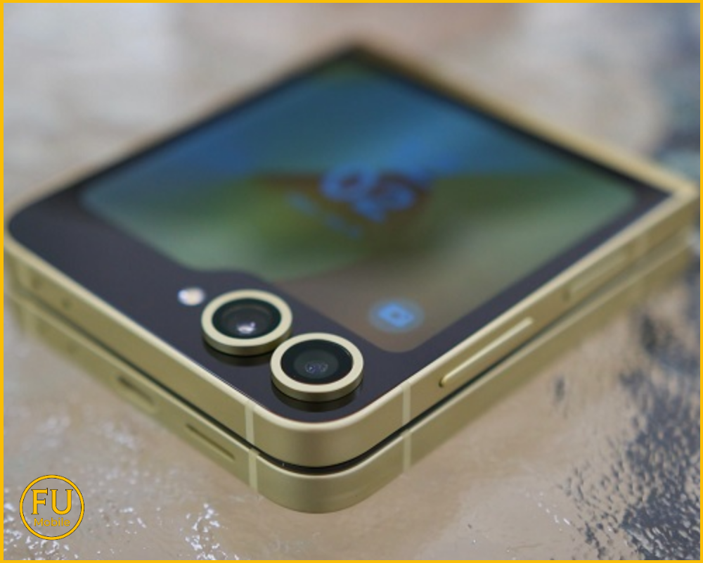 Cơ chế chống nước IPX8 trên Z Flip 6 hoạt động như thế nào?