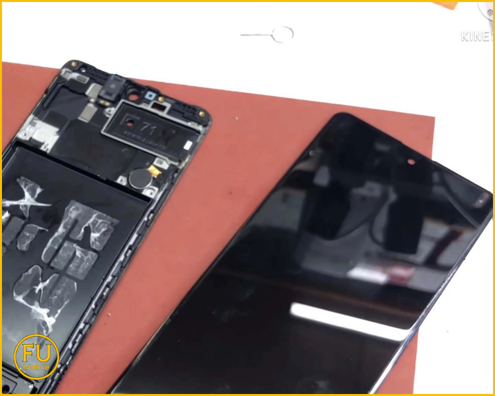 Quy trình ép kính Samsung Galaxy Note 20 tại FUmobile