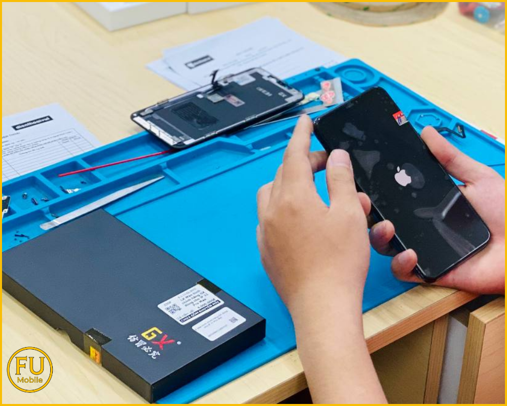 Thay màn hình GX cho iPhone